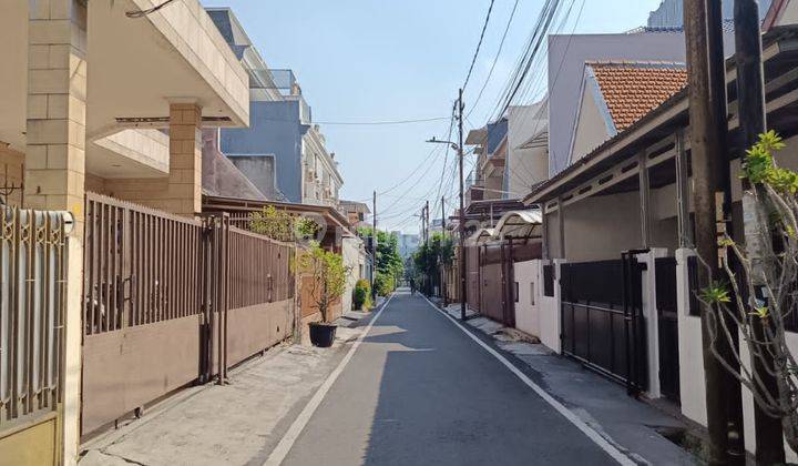 Rumah ditengah kota di cideng murah 2