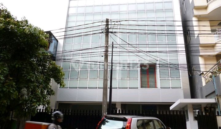 Affordable Ready-to-Occupy Building in Sawah Besar, Price Negotiable