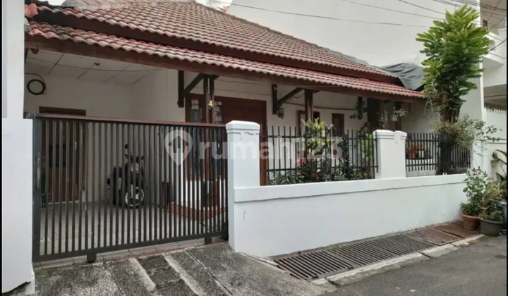 House in Rawamangun Pulo Asem Comfortable and Safe House in Rawamangun Pulo Asem Comfortable and Safe