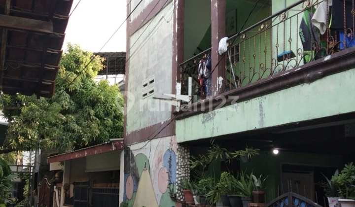 Dijual Rumah Kost Kostan 3 Lantai di Kelapa Gading, Jakarta Utara Dijual Rumah Kost Kostan 3 Lantai di Kelapa Gading, Jakarta Utara