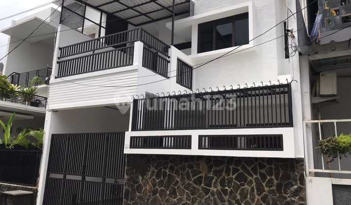 For Sale Modern Minimalist House in Rawamangun, East Jakarta