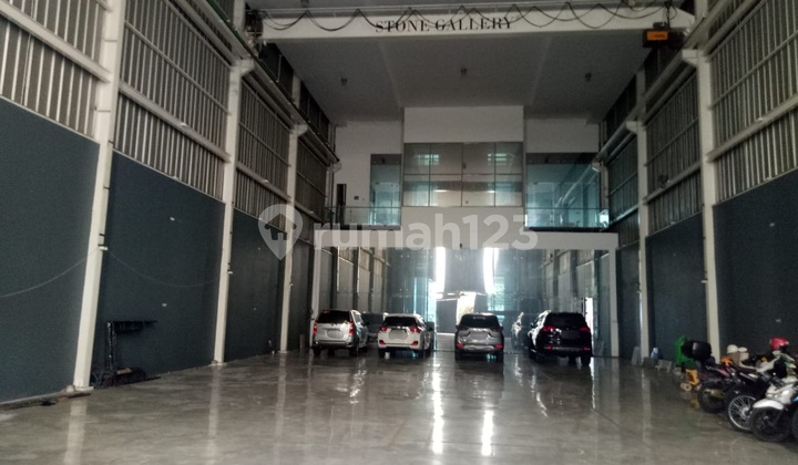 Dijual Gedung 4 Lantai di Fatmawati, Jakarta Selatan