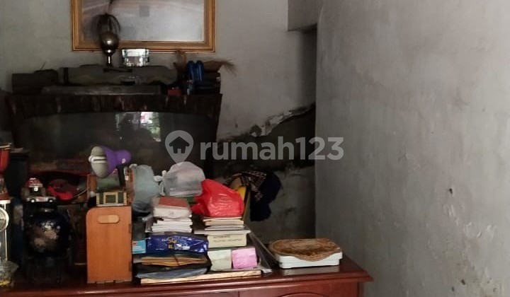 Dijualrumah Tua Hitung Tanah Daerah Ktankayu Jakarta Timur 2