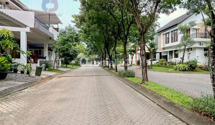 Rumah cantik siap huni posisi hoek Cluster Emerald Bintaro Jaya 2