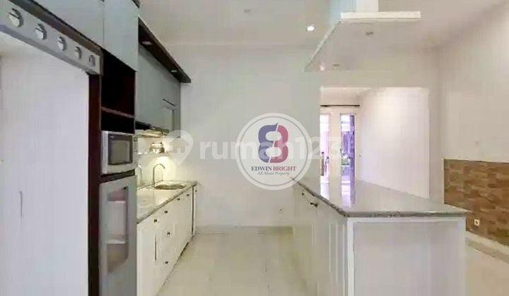 Beautiful House, Strategic Location, Affordable Price Beautiful House, Strategic Location, Affordable Price