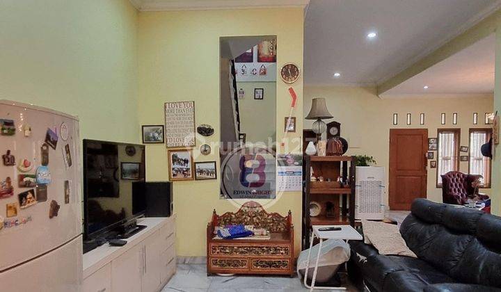 Rumah Posisi Hoek di Bintaro Jaya Sektor 2 Lokasi Strategis  2