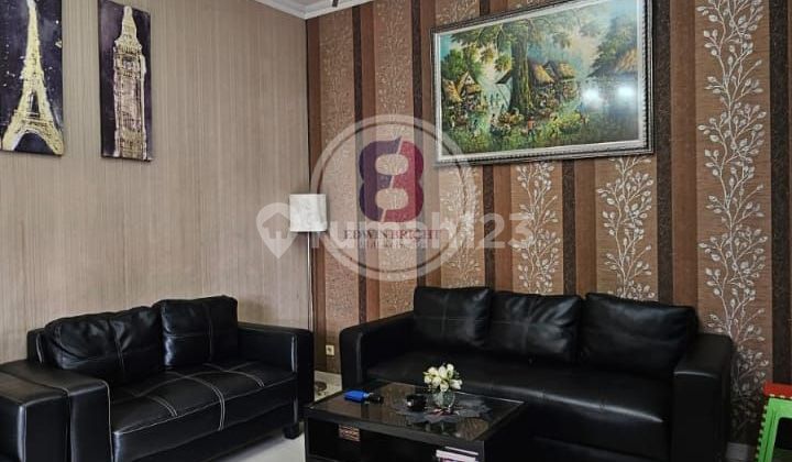 Rumah Asri Dan Kokoh Di Pinggir Jalan Cendrawasih Raya Ciputat