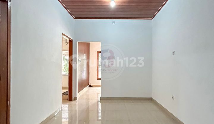 Rumah Cantik Siap Huni Sudah Renovasi Dalam Di Bintaro Jaya 2