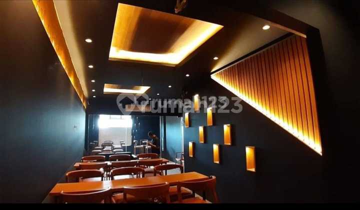 3.5-Storey Shophouse on Boulevard, North Facing in Taman Palem Lestari 2