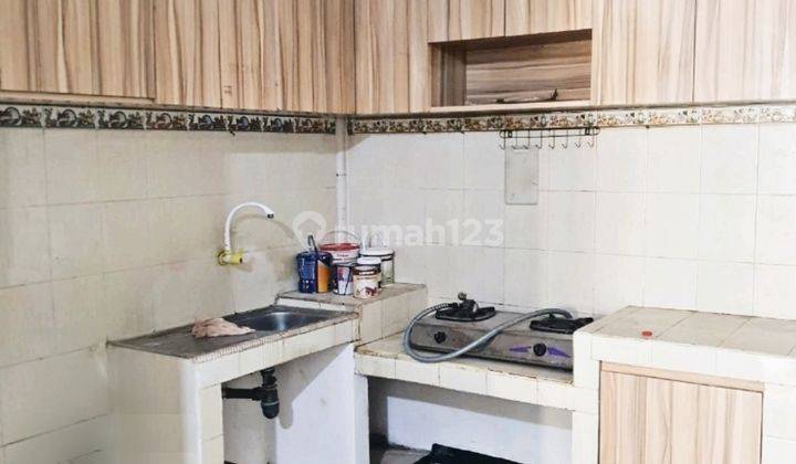 Rumah dibawah 1m, 2Lt siap huni di Cipondoh Tangerang 2