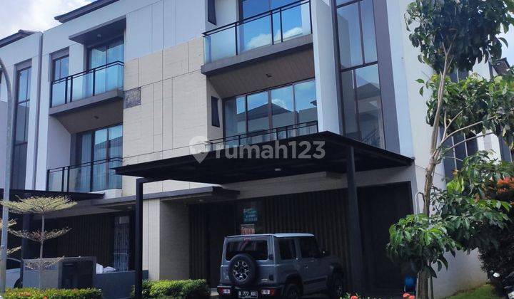 Termurah, rumah 3Lantai Hook hadap selatan di Zora BSD 1