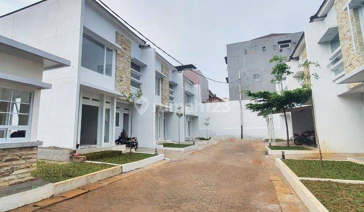 Rumah Baru 2Lantai siap huni di Kavling Deplu Utama,  Tangerang 1