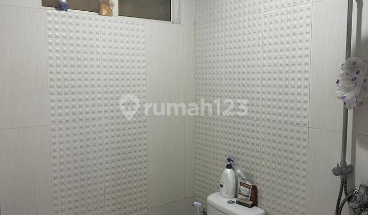 Rumah Semi Furnished 2.5lantai Hdp Selatan Di Golflake Residence 2