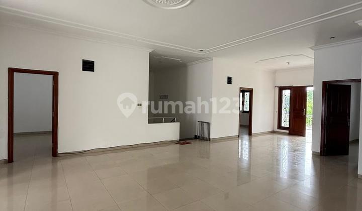 Pakuwon City House Ready to Live in Frontmost Cluster Main Road 3 Cars 2