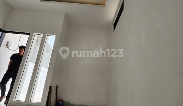 Ready to Occupy House In Jelidro 2 Floors New SHM South 2