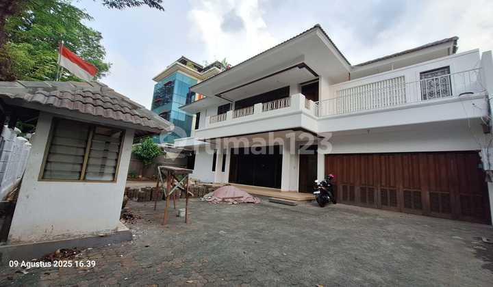 Disewakan Rumah Area Duren Tiga Jaksel