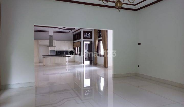 For Rent, A House In The Elite Area Of Sanjaya Kebayoran Baru 2