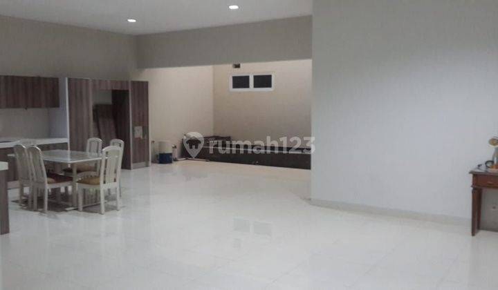 Disewakan rumah Pondok Indah Jakarta Selatan 1