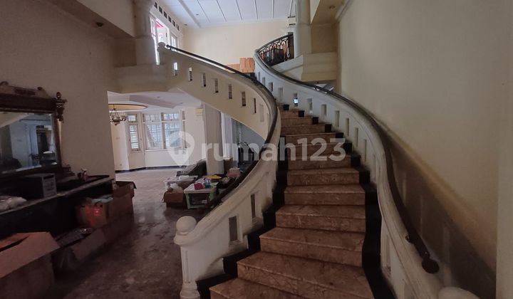 For rent: Brawijaya house, Kebayoran Baru