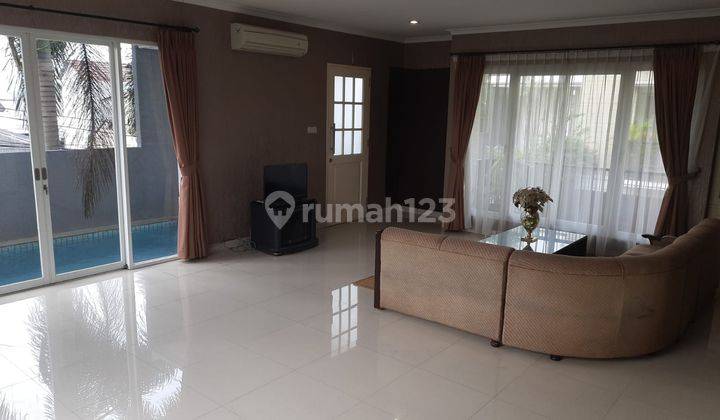 Disewakan Rumah Area Pejaten Jakarta Selatan 2