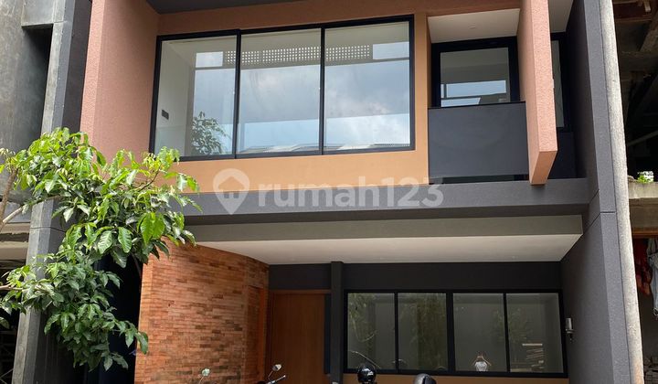 Dijual Rumah Brandnew Dalam Townhouse Jeruk Purut 2