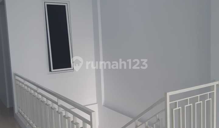 For Rent: Ruko (Shop House) Gandaria Utara, South Jakarta 2