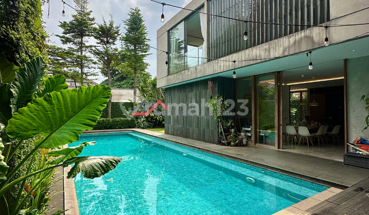 Rumah Tropical Modern di Jatipadang Jakarta Selatan 2