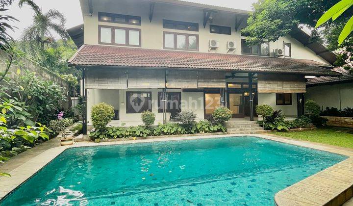 Rumah Klasik Minimalis Hadap Timur Premium Area Kemang  2