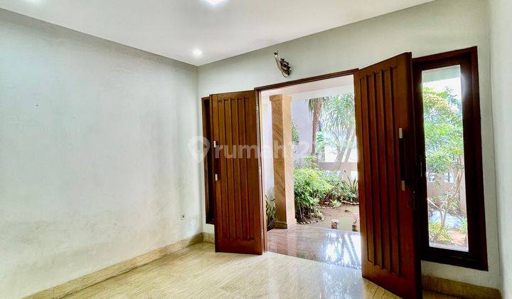 Rumah Minimalis Premium Lokasi Kemang Jakarta Selatan 2