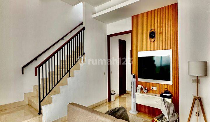 Rumah  Furnished Minimalis Modern di Pejaten Barat 1