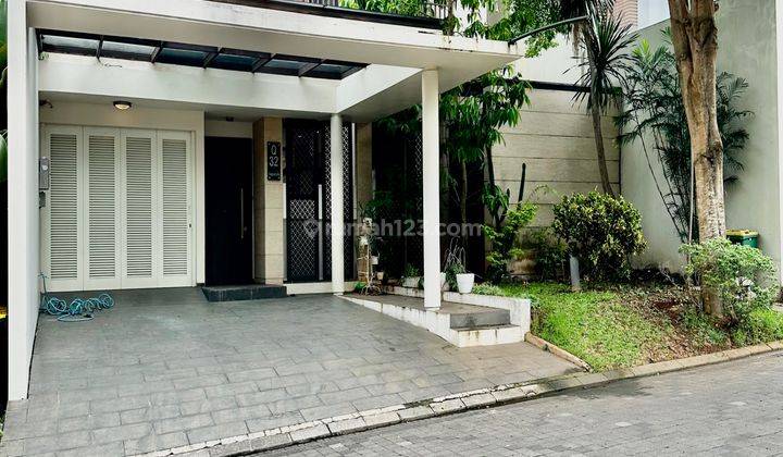 Rumah  Semi Furnished Serenia Hills Bagus  di Lebak Bulus Jakarta Selatan , Lebak Bulus 1