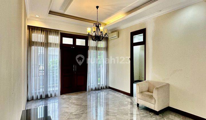  Rumah Butuh Renovasi Semi Furnished SHM - Sertifikat Hak Milik di Kemang, Kemang 2