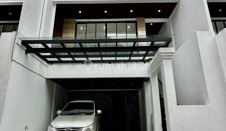 Rumah Baru Minimalis Modern Dekat MRT Fatmawati 1