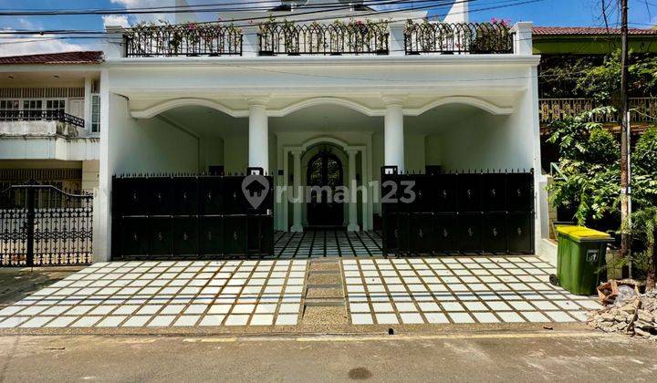 Rumah Baru American Classic, Furnish Mewah Di Pondok Indah  1