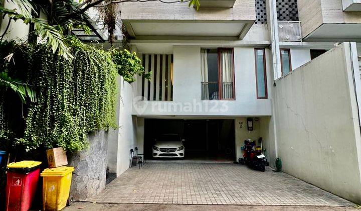 Turun Harga Rumah Modern Minimalis Townhouse Cilandak, Citos 1