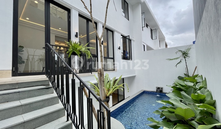 New American Classic Private Pool House in Kebayoran Baru, South Jakarta 2