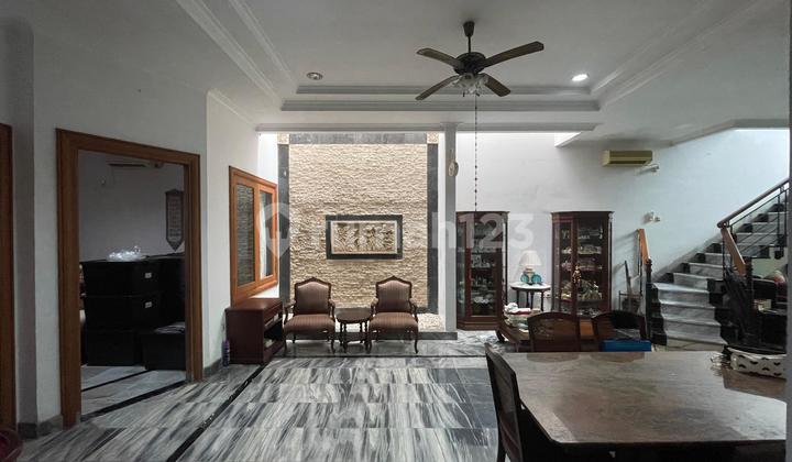 Rumah Minimalis Siap Huni di Kemang Jakarta Selatan