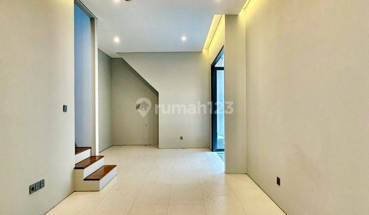 Rumah Baru Modern Minimalis Bangunan 3 Lantai Di Pondok Indah 2