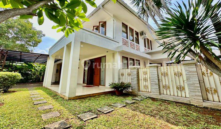 Rumah Tropical Minimalis Dalam Komplek Di Kemang  2