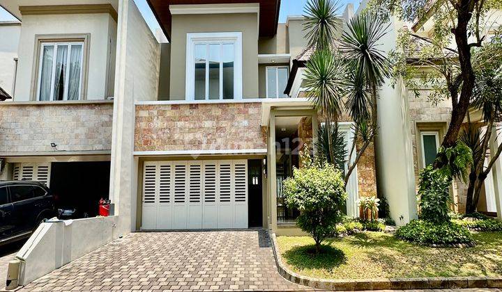 Rumah Tropical Modern Dalam Cluster Elite Pejaten Barat 1