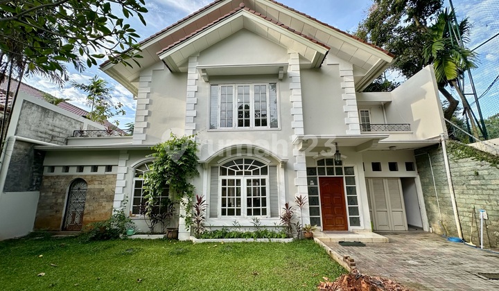 Modern Classic House in Cilandak Near Citos Mall and MRT