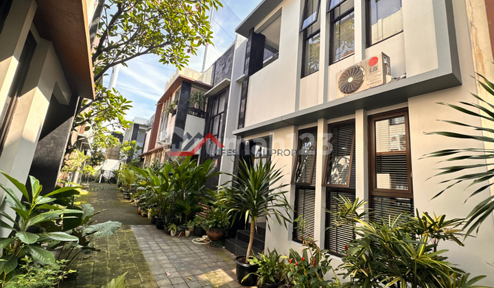 Rumah Siap Huni Design Modern Minimalis Semi Furnish di Cilandak Jakarta Selatan Rumah Siap Huni Design Modern Minimalis Semi Furnish di Cilandak Jakarta Selatan