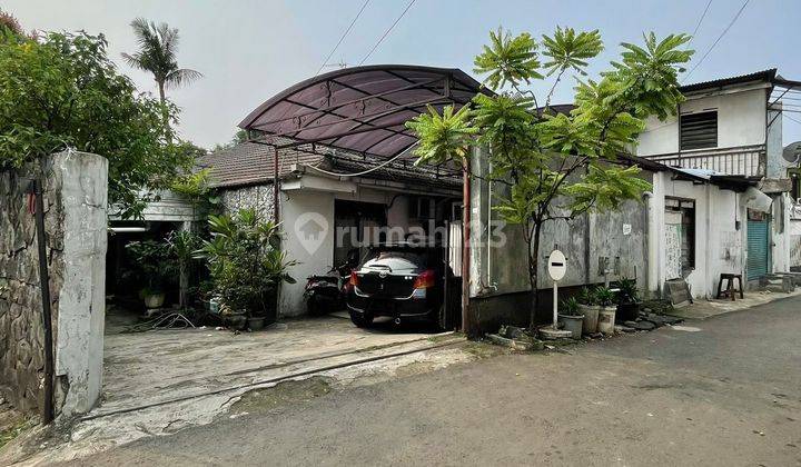 Rumah di Radio Dalam, hitung tanah saja, di lingkungan sangat nyaman dan aman, bebas banjir, lokasi sangat strategis, dekat MRT, dekat ke Mall Pondok Indah...(hi) 1