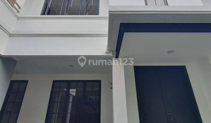 Rumah Baru 2 Lantai Siap Huni Di Dalam Komplek Di Bintaro Jaya, Lingkungan Sangat Nyaman Dan Asri, Bebas Banjir, Lokasi Sangat Strategis, Dekat Ke Pintu Toll Bintaro, Dekat Ke Mall Bintaro...(hi) 2