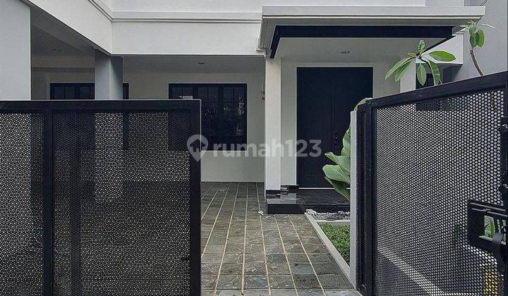 Rumah Baru 2 Lantai Siap Huni Di Dalam Komplek Di Bintaro Jaya, Lingkungan Sangat Nyaman Dan Asri, Bebas Banjir, Lokasi Sangat Strategis, Dekat Ke Pintu Toll Bintaro, Dekat Ke Mall Bintaro...(hi) 1