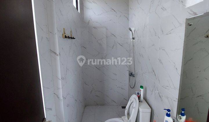 Rumah siap huni di lavon suvarna sutera 2 lantai  15