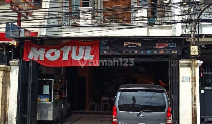 Rumah siap huni di jakarta barat tomang  1