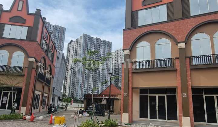 La Viera Shop House in PIK 2 Ready for Business Use 2