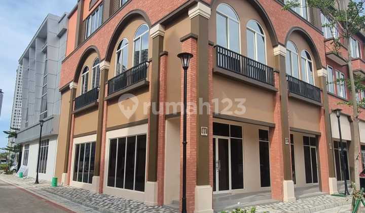 Ruko La Viera di Pik 2 Siap Pakai untuk Usaha Ruko La Viera di Pik 2 Siap Pakai untuk Usaha