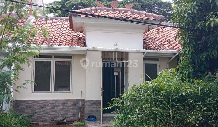 Rumah siap huni di taman ubud lippo karawaci  1